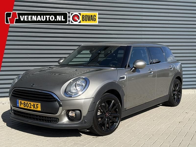 Grijs Gebruikt 2018 Mini One Clubman Business Stationwagen | € 17.945 (Eerlijke prijs) - Afbeelding 1/4