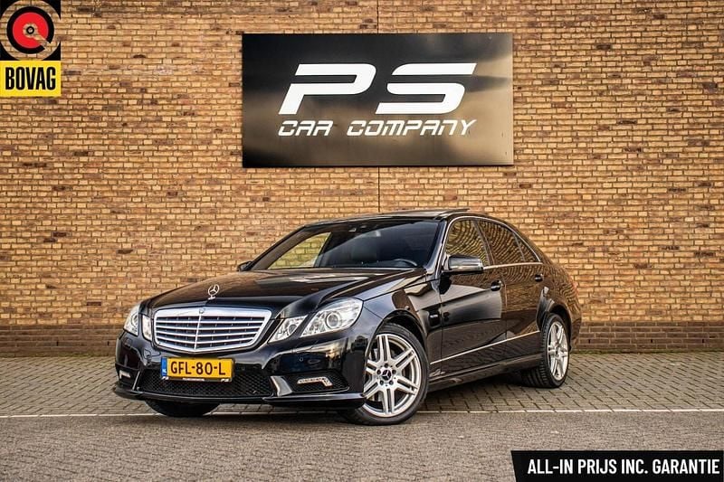 Zwart Occasion 2011 Mercedes E350 Avantgarde Sedan | € 20.950 (Eerlijke prijs) - Afbeelding 1/4