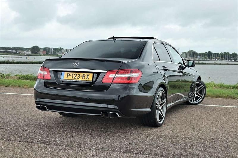 Occasion Mercedes E63 AMG AMG 525 PK (386 kW) 2009 Zwart (metallic) Sedan