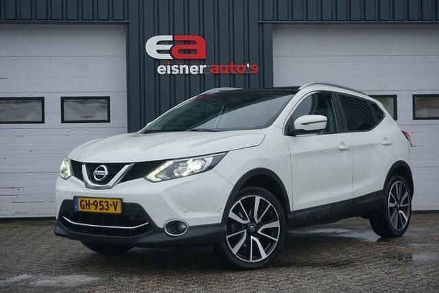 Wit Occasion 2015 Nissan Qashqai 360º SUV | € 10.449 (Goede deal) - Afbeelding 1/4