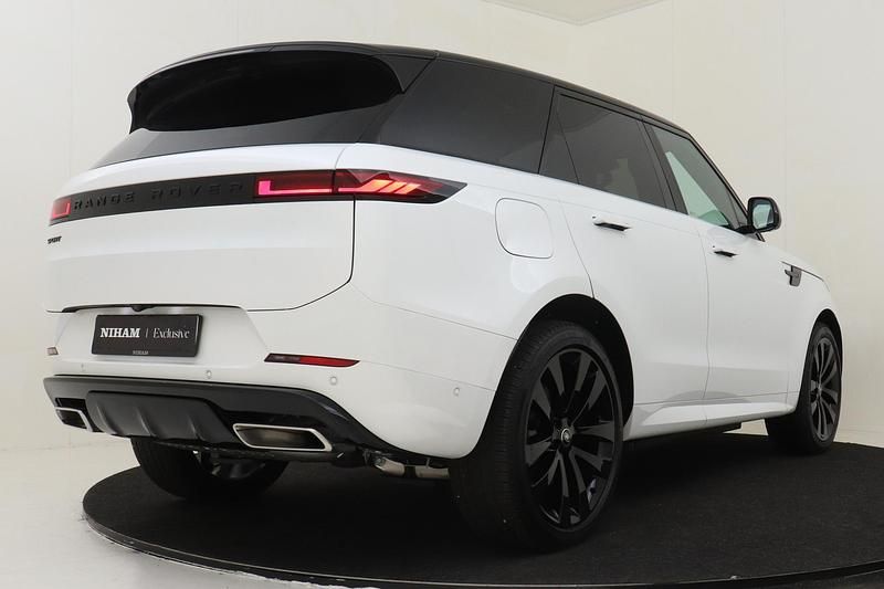 Nieuw Land Rover Range Rover Sport HSE Dynamic 466 PK (342 kW) 2025 Wit SUV