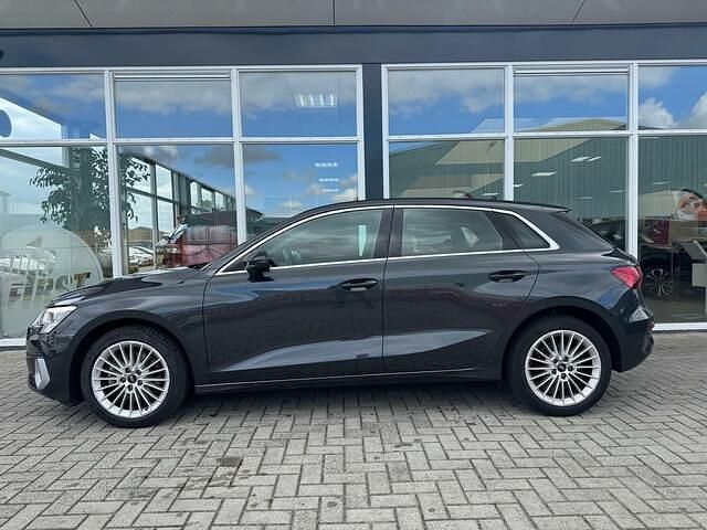 Occasion Audi A3 Sportback Business 110 PK (80 kW) 2021 Grijs Hatchback