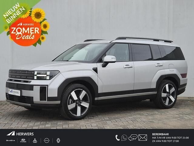 Typhoon silver metallic (t2x) Occasion 2025 Hyundai Santa Fe Comfort SUV | € 47.935 (Super prijs) - Afbeelding 1/4