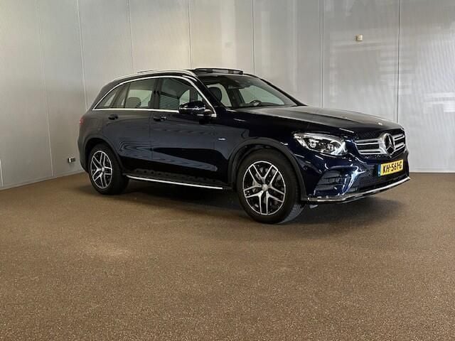 Blauw Gebruikt 2016 Mercedes GLC350 AMG SUV | € 29.975 (Eerlijke prijs) - Afbeelding 1/4