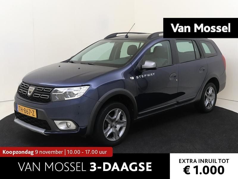 Blauw Gebruikt 2018 Dacia Logan MCV Stepway MPV | € 10.935 (Eerlijke prijs) - Afbeelding 1/4