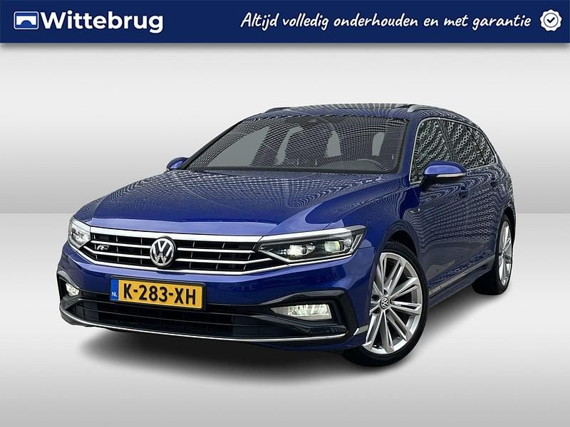 Blauw Gebruikt 2020 VW Passat Business Stationwagen | € 26.950 (Duur) - Afbeelding 1/2