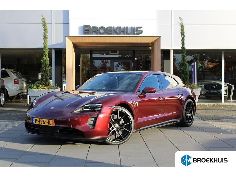 Occasion Porsche Taycan 2022 Rood Stationwagen