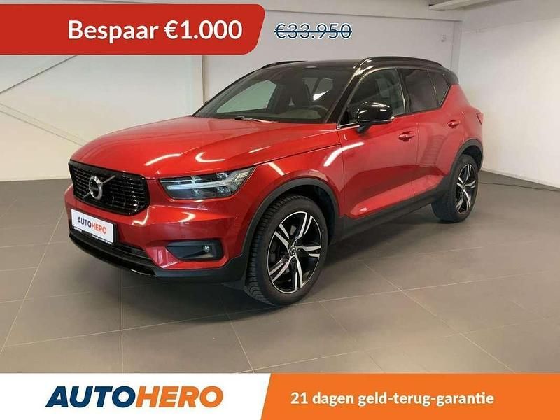 Rood, metallic lak Gebruikt 2020 Volvo XC40 R-Design SUV | € 32.649 (Goede deal) - Afbeelding 1/3