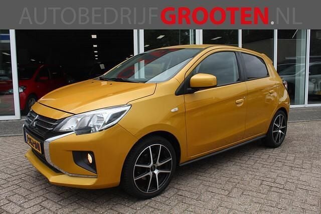 Geel Gebruikt 2020 Mitsubishi Space Star Active Hatchback | € 8.988 (Goede deal) - Afbeelding 1/4