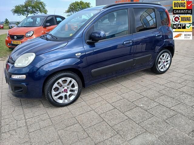 Blauw Gebruikt 2012 Fiat Panda Lounge Hatchback | € 3.799 (Eerlijke prijs) - Afbeelding 1/4