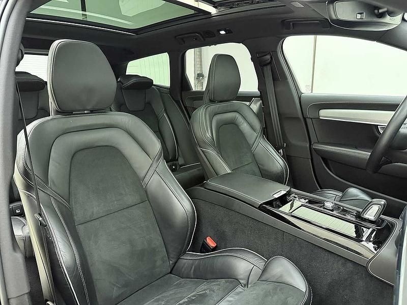 Occasion Volvo V90 R-Design 455 PK (334 kW) 2022 Zwart Stationwagen