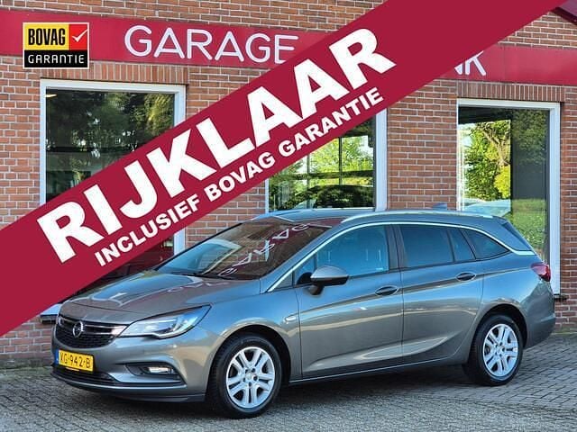 Grijs Gebruikt 2019 Opel Astra Business Stationwagen | € 11.500 (Iets duurder) - Afbeelding 1/4