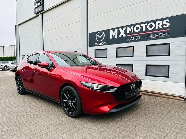 Rood Gebruikt 2021 Mazda 3 Hatchback | € 20.990 (Goede deal) - Afbeelding 1/4