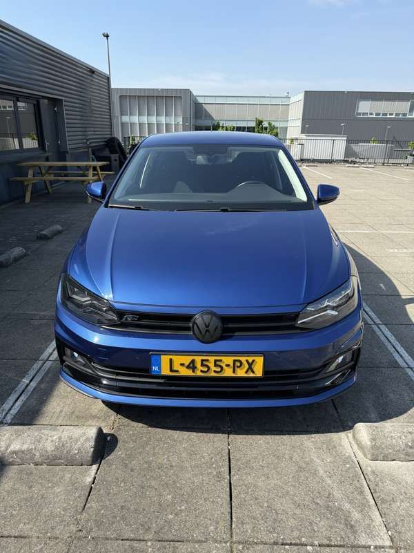Blauw Gebruikt 2021 VW Polo R-line Edition Hatchback | € 17.500 (Eerlijke prijs) - Afbeelding 1/4