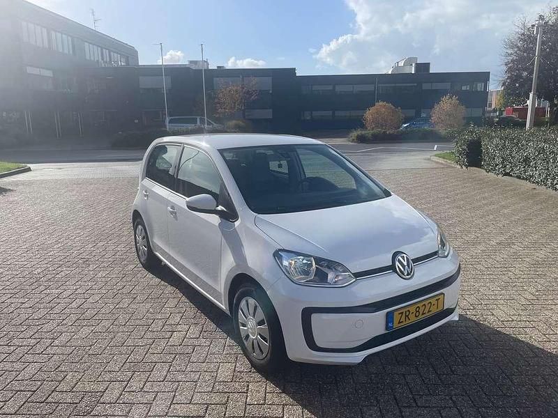 Wit Gebruikt 2019 VW up! Move Hatchback | € 9.500 (Goede deal) - Afbeelding 1/4