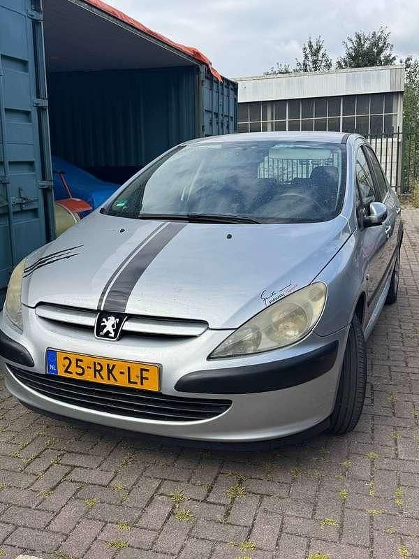 Grijs Gebruikt 2005 Peugeot 307 Filou | € 880 (Eerlijke prijs) - Afbeelding 1/4
