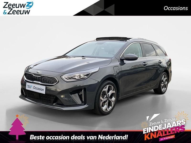 Dark penta metal metallic (h8g) Gebruikt 2021 Kia Ceed Sportswagon Stationwagen | € 23.820 (Eerlijke prijs) - Afbeelding 1/4