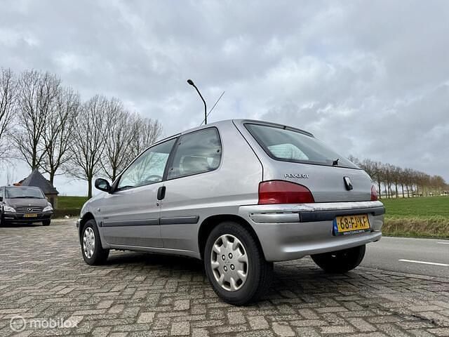 Occasion Peugeot 106 75 PK (55 kW) 2000 Grijs Hatchback