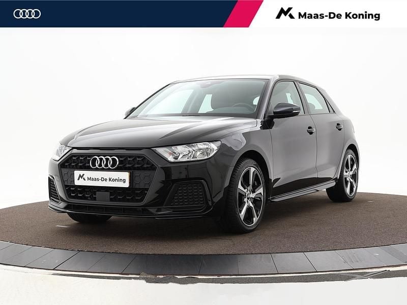 Zwart Gebruikt 2023 Audi A1 Sportback Advanced Hatchback | € 22.740 (Eerlijke prijs) - Afbeelding 1/4