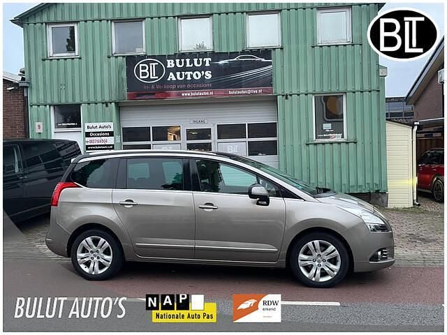 Grijs Gebruikt 2011 Peugeot 5008 GTi MPV | € 4.650 (Duur) - Afbeelding 1/4