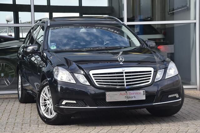 Zwart Gebruikt 2011 Mercedes 350 Elegance Stationwagen | € 15.995 (Super prijs) - Afbeelding 1/4
