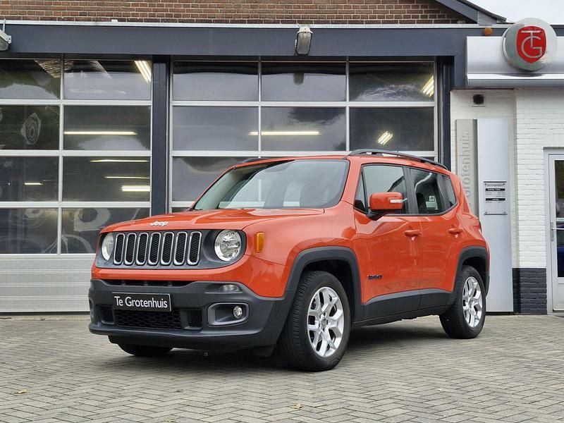 Oranje Occasion 2015 Jeep Renegade Longitude SUV | € 12.895 (Eerlijke prijs) - Afbeelding 1/4