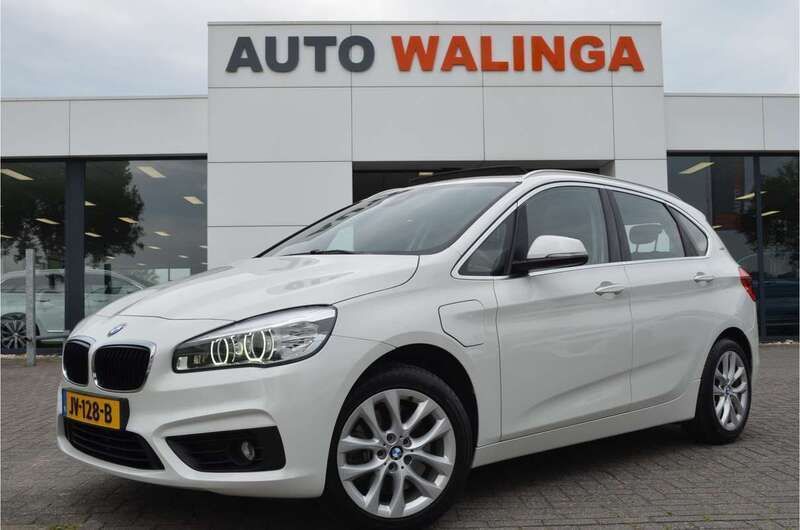 Wit Gebruikt 2016 BMW 225 Active Tourer Executive MPV | € 11.900 (Goede deal) - Afbeelding 1/4