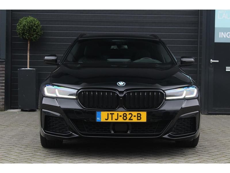 Occasion BMW 530 Comfort Edition 293 PK (215 kW) 2023 Zwart Stationwagen