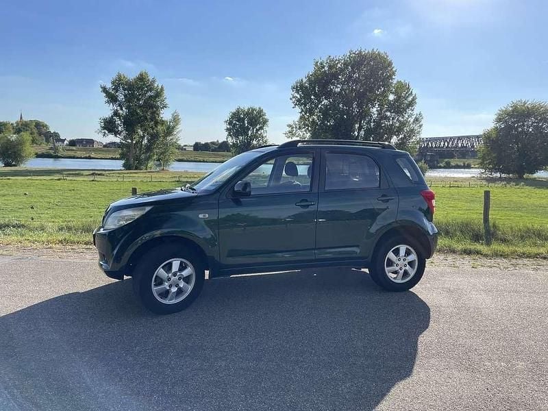 Groen Gebruikt 2009 Daihatsu Terios SUV | € 6.750 (Goede deal) - Afbeelding 1/4