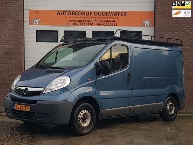 Blauw Gebruikt 2010 Opel Vivaro Van | € 3.995 (Eerlijke prijs) - Afbeelding 1/4