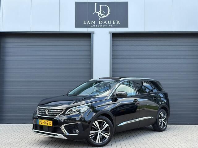 Zwart Gebruikt 2017 Peugeot 5008 MPV | € 19.650 (Duur) - Afbeelding 1/4