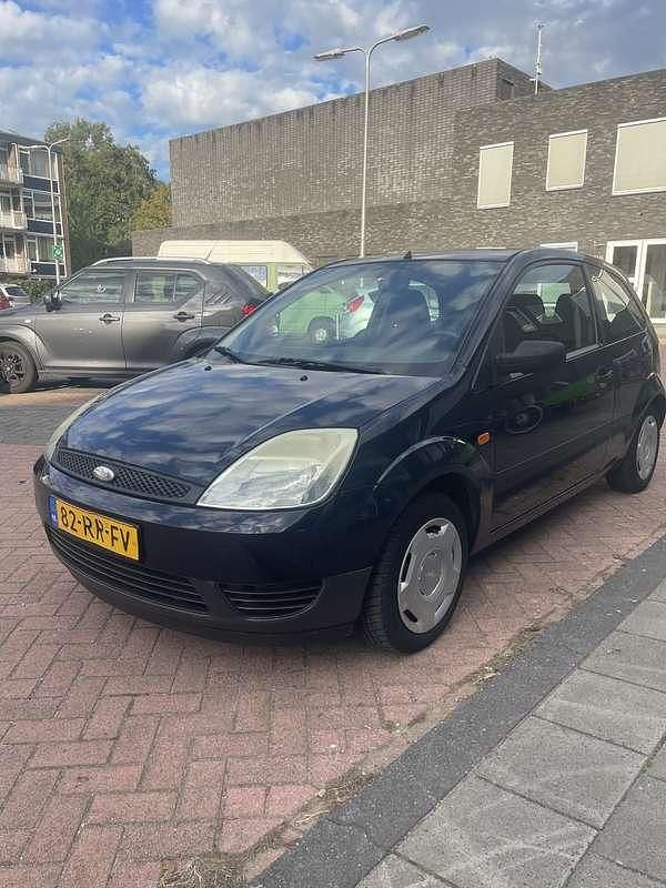 Occasion Ford Fiesta Style 69 PK (50 kW) 2005 Blauw Hatchback