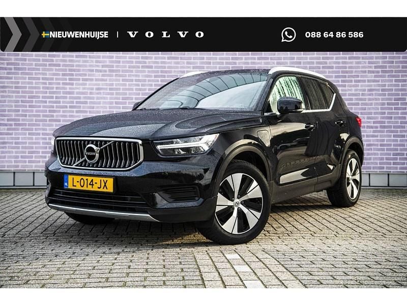 Zwart Occasion 2021 Volvo XC40 Inscription SUV | € 29.899 (Eerlijke prijs) - Afbeelding 1/4