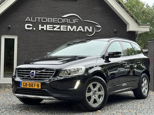 Zwart Gebruikt 2015 Volvo XC60 Kinetic SUV | € 16.945 (Goede deal) - Afbeelding 1/4