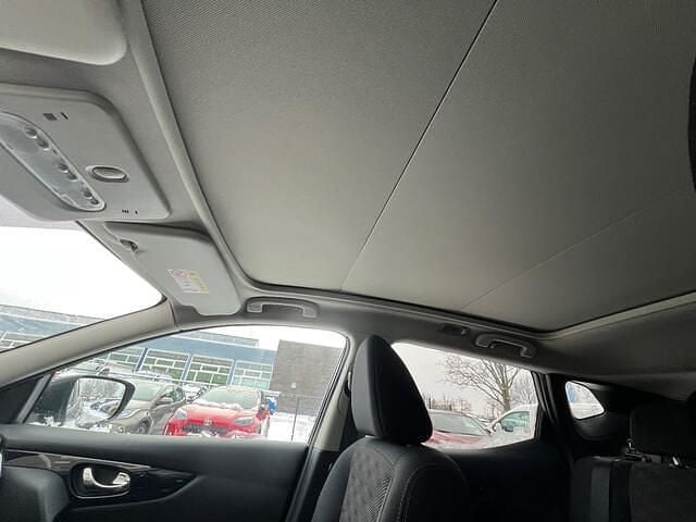 Occasion Nissan Qashqai 116 PK (85 kW) 2014 Paars (metallic) SUV