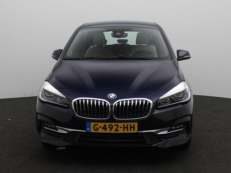 Occasion BMW 218 Executive 140 PK (102 kW) 2019 Blauw Stationwagen