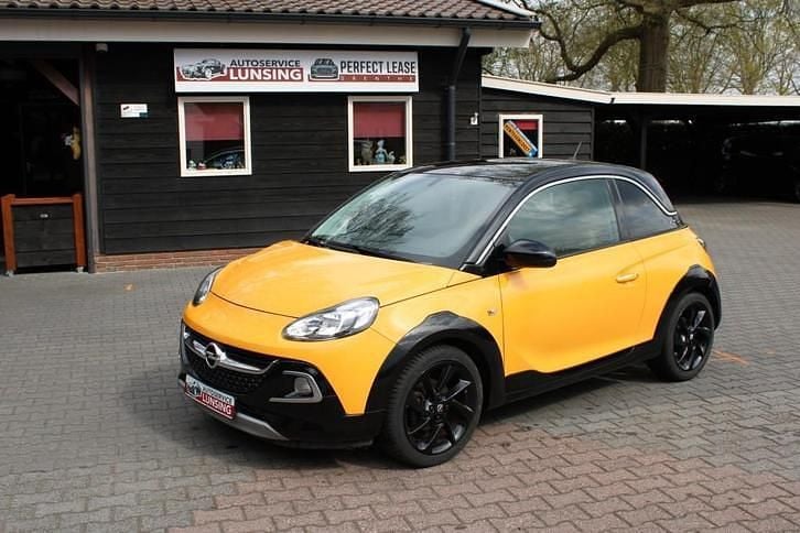 Geel Gebruikt 2019 Opel Adam Edition Hatchback | € 13.799 (Eerlijke prijs) - Afbeelding 1/4
