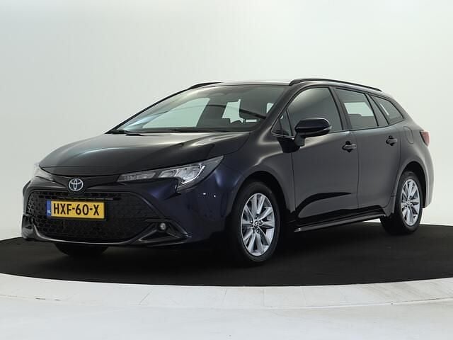 Blauw Nieuw 2025 Toyota Corolla Active Stationwagen | € 34.640 (Super prijs) - Afbeelding 1/4