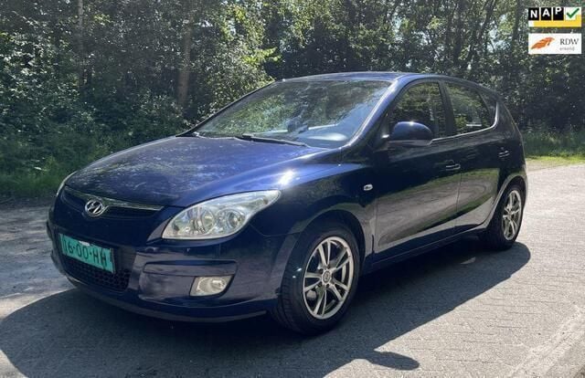 Blauw Gebruikt 2008 Hyundai i30 Hatchback | € 2.500 (Goede deal) - Afbeelding 1/4