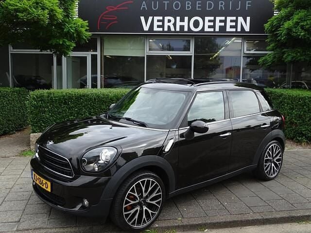 Zwart Gebruikt 2016 Mini Cooper Countryman Chili SUV | € 15.890 (Duur) - Afbeelding 1/4