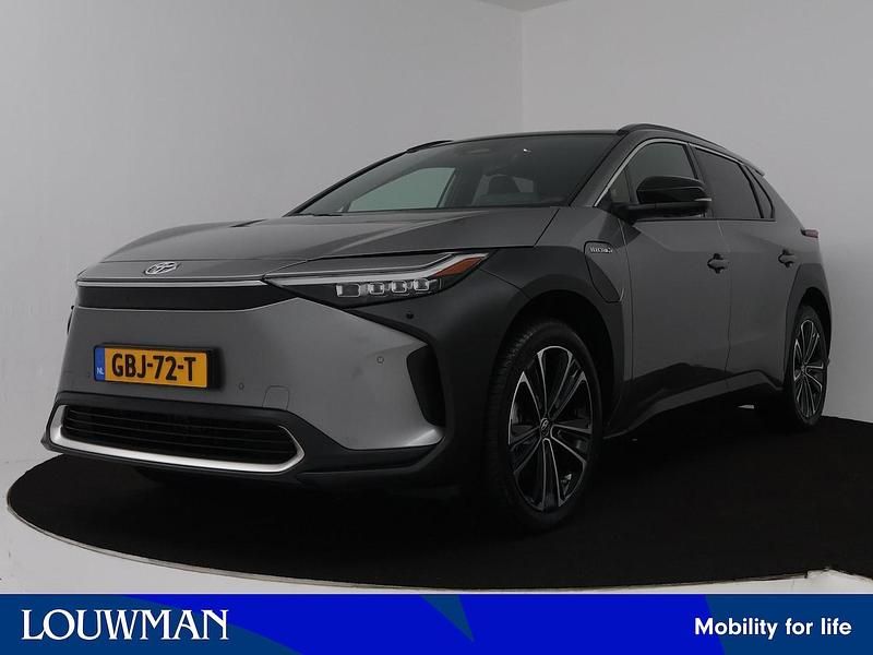 Grijs Gebruikt 2023 Toyota bZ4X Premium SUV | € 37.895 (Eerlijke prijs) - Afbeelding 1/4