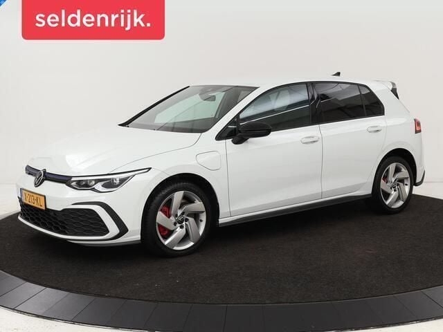 Wit Gebruikt 2021 VW Golf VIII GTE Hatchback | € 24.400 (Super prijs) - Afbeelding 1/4