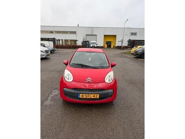 Rood Occasion 2006 Citroën C1 Hatchback | € 500 (Super prijs) - Afbeelding 1/4