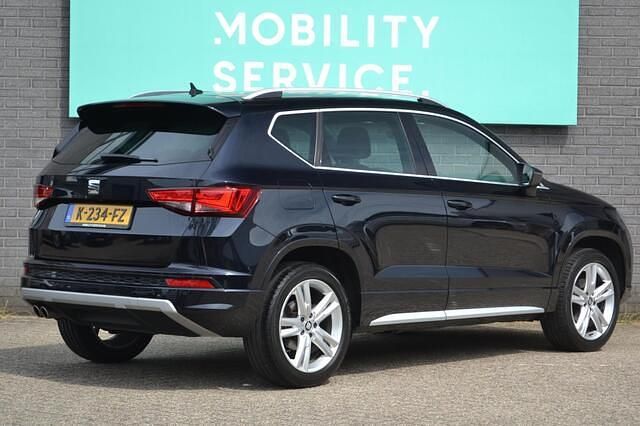 Zwart Gebruikt 2020 Seat Ateca Business SUV | € 23.964 (Eerlijke prijs) - Afbeelding 1/4