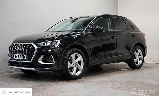 Zwart Gebruikt 2022 Audi Q3 Proline SUV | € 29.950 (Goede deal) - Afbeelding 1/4