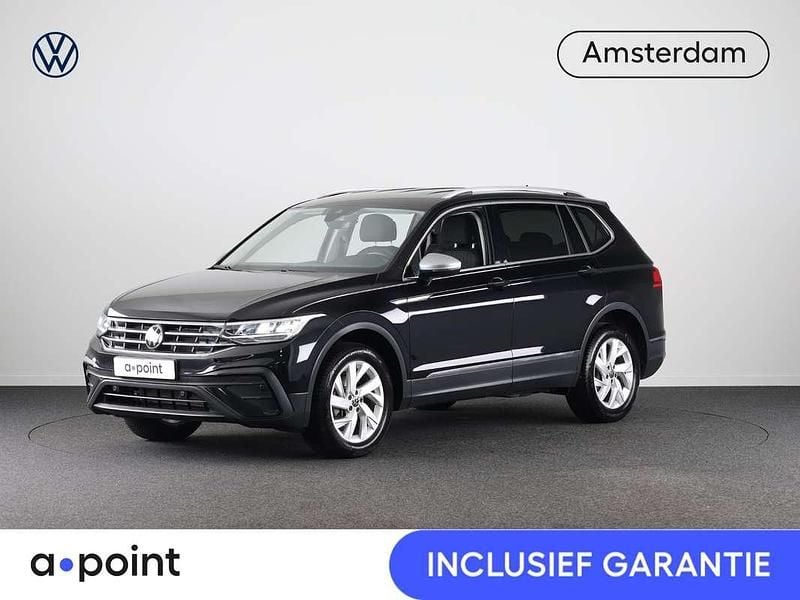 Zwart Gebruikt 2024 VW Tiguan Allspace Business SUV | € 42.749 (Goede deal) - Afbeelding 1/3