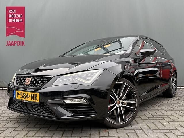 Zwart Gebruikt 2018 Cupra Leon Hatchback | € 19.899 (Goede deal) - Afbeelding 1/3