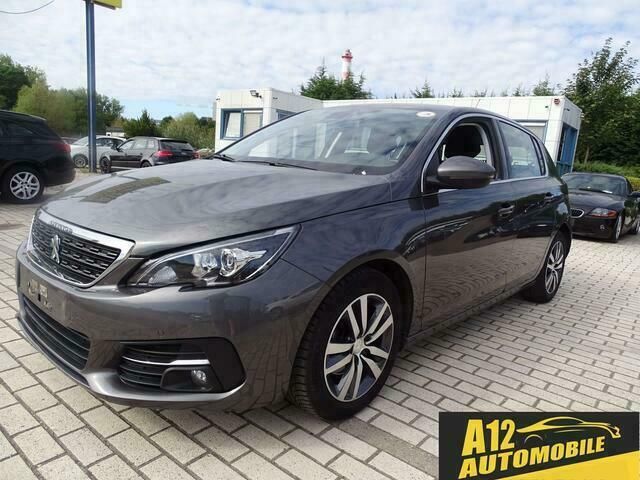 Grijs Gebruikt 2019 Peugeot 308 Sedan | € 13.750 (Iets duurder) - Afbeelding 1/4