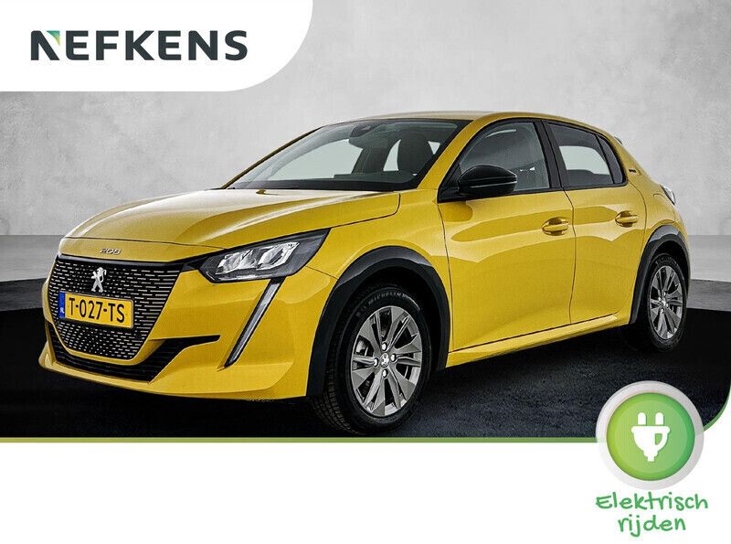 Geel Gebruikt 2023 Peugeot e-208 Style Hatchback | € 20.425 (Eerlijke prijs) - Afbeelding 1/3
