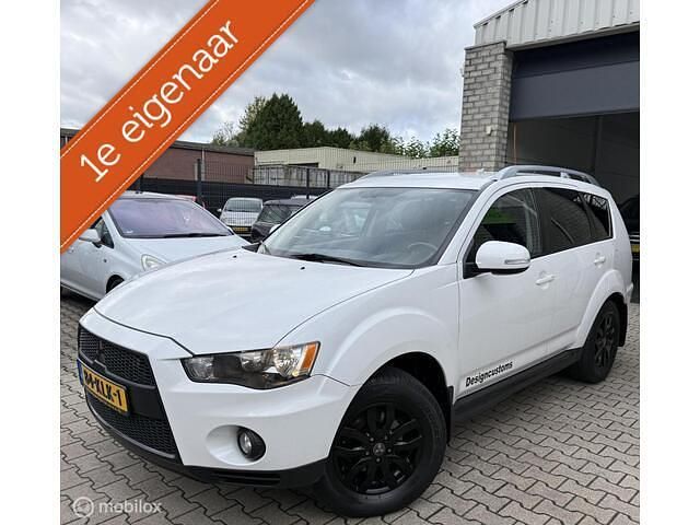 Wit Gebruikt 2010 Mitsubishi Outlander Edition SUV | € 4.450 (Eerlijke prijs) - Afbeelding 1/3